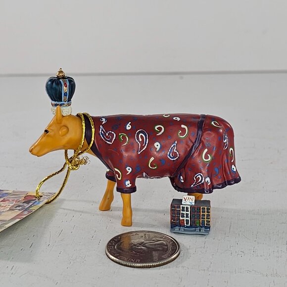Cow Parade Mini Moo The Queen Of Queens Figurine #23150 - Picture 2 of 8